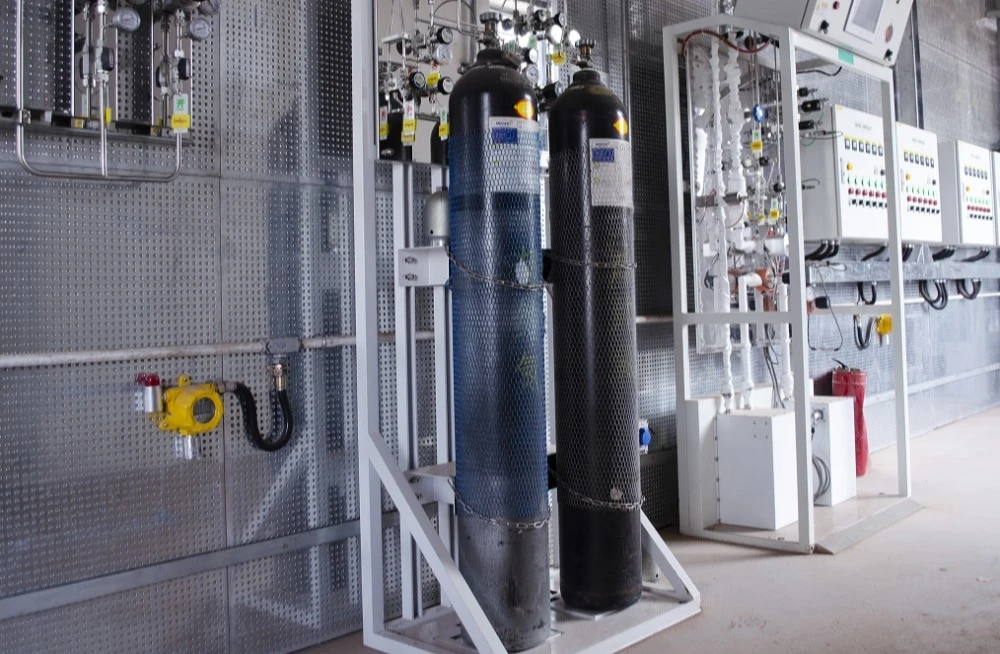 (H2S) (H2S)